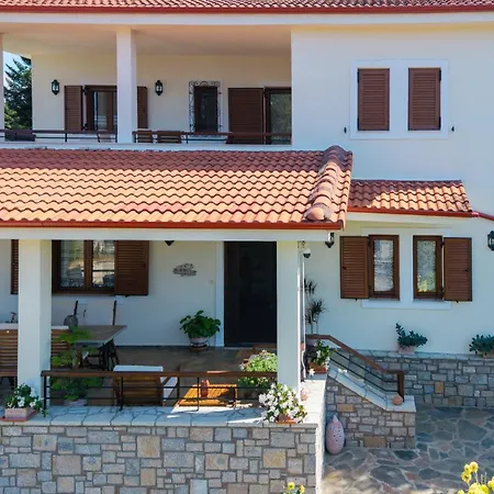 Dom wakacyjny Ersis Retreat