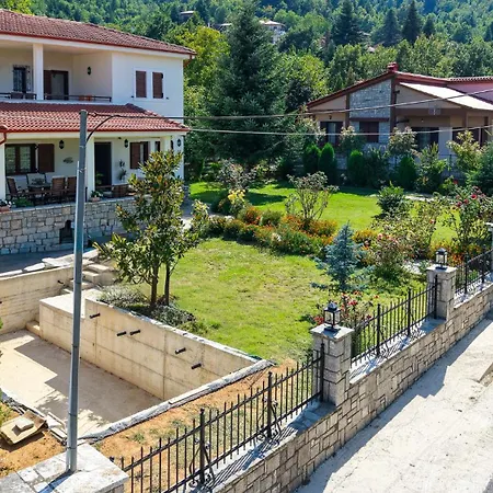 Ersis Retreat Dom wakacyjny